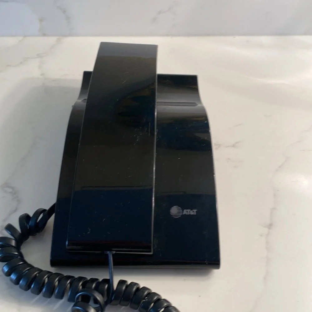 Slimline Contemporary telephone black